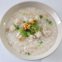 Boiled Rice With Mince Chicken