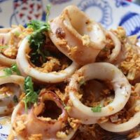 Fried Squid With Garlic And Pepper